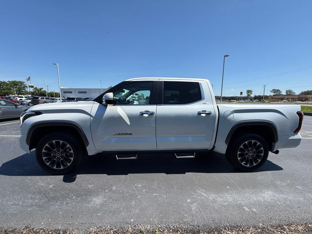 Used 2024 Toyota Tundra Limited AWD/4WD image 5