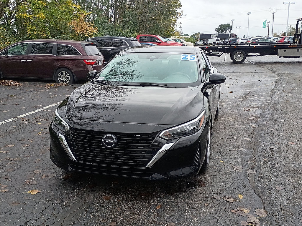 Used 2025 Nissan Sentra S w/ Trunk Package FWD image 7