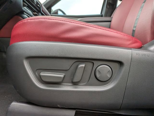 Certified 2025 MAZDA CX-70 3.3 Turbo S w/ Premium Package AWD/4WD image 14