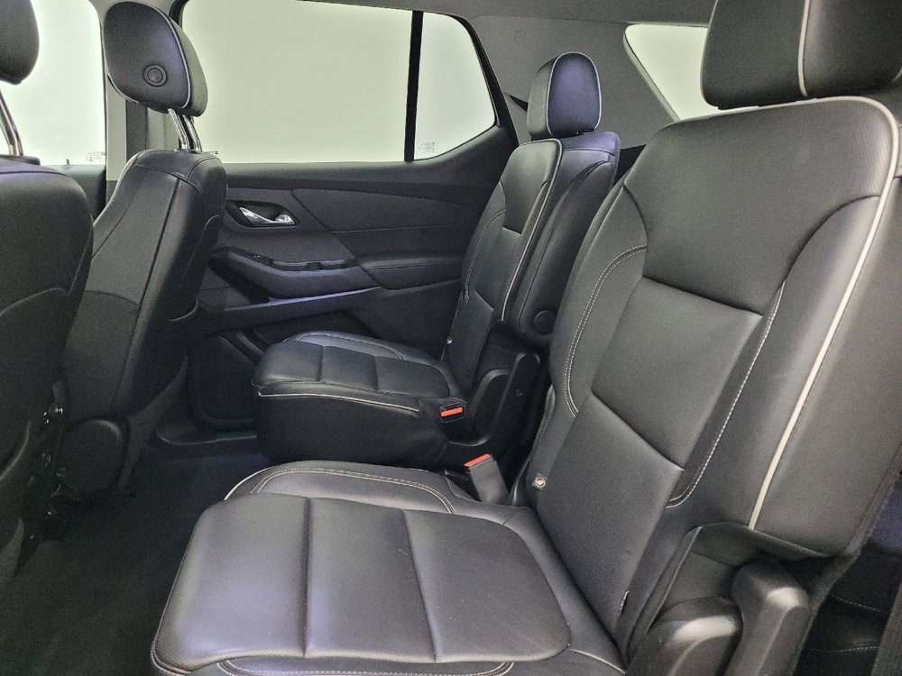 Used 2021 Chevrolet Traverse High Country image 18