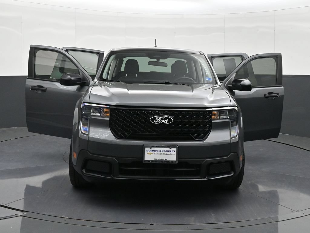 Used 2025 Ford Maverick XLT w/ Equipment Group 301A AWD/4WD image 43