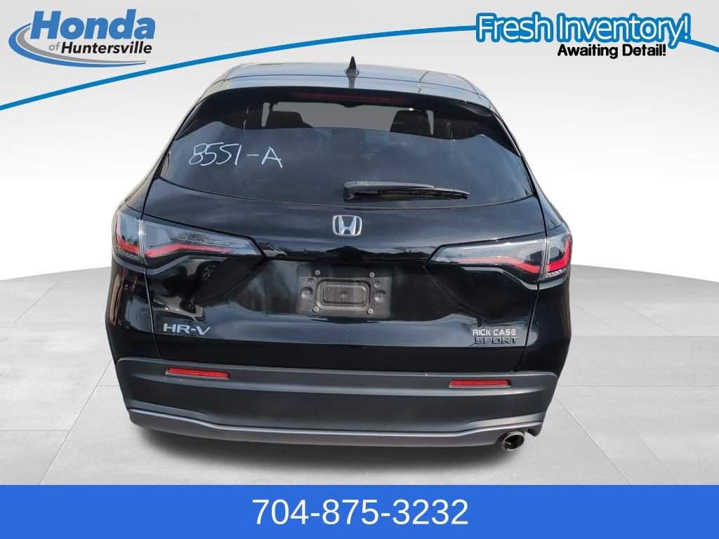 Used 2023 Honda HR-V Sport image 7