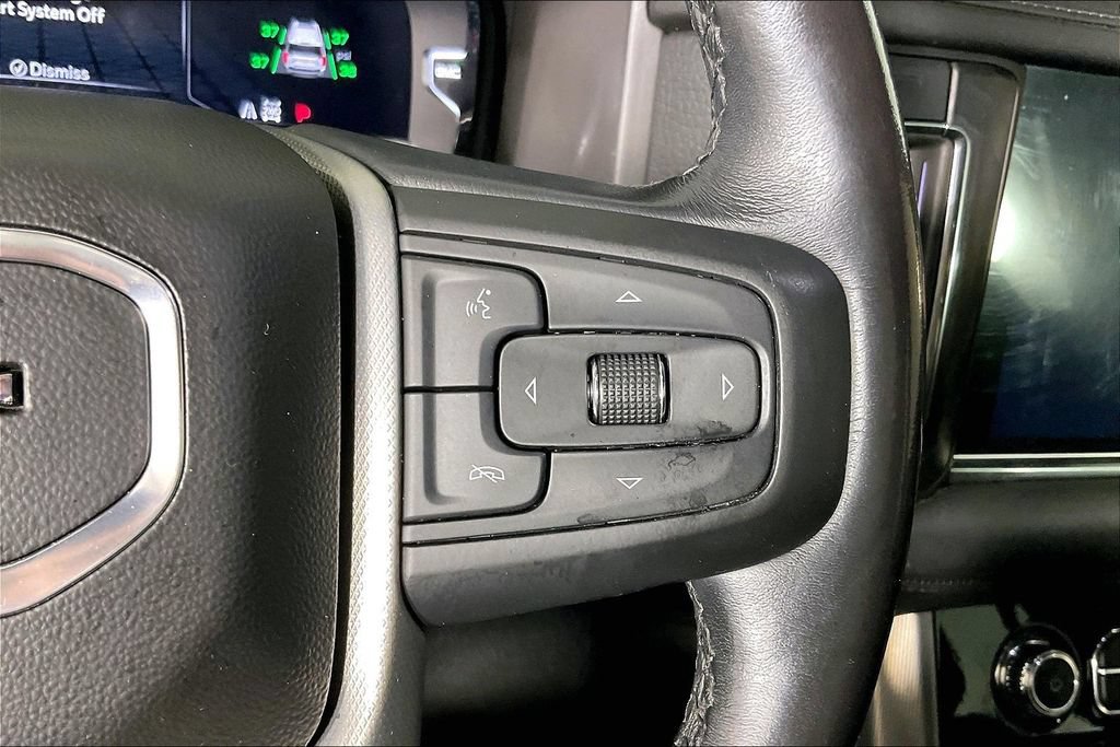 Used 2022 GMC Yukon XL Denali AWD/4WD image 24