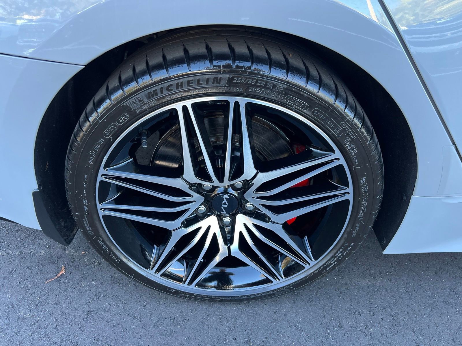 Used 2023 Kia Stinger GT2 w/ Paint Protection Package image 15