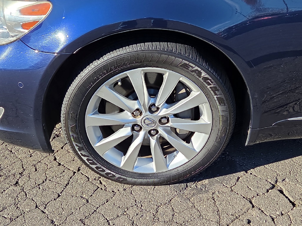 Used 2011 Lexus LS 460 AWD w/ Luxury Value Edition image 9