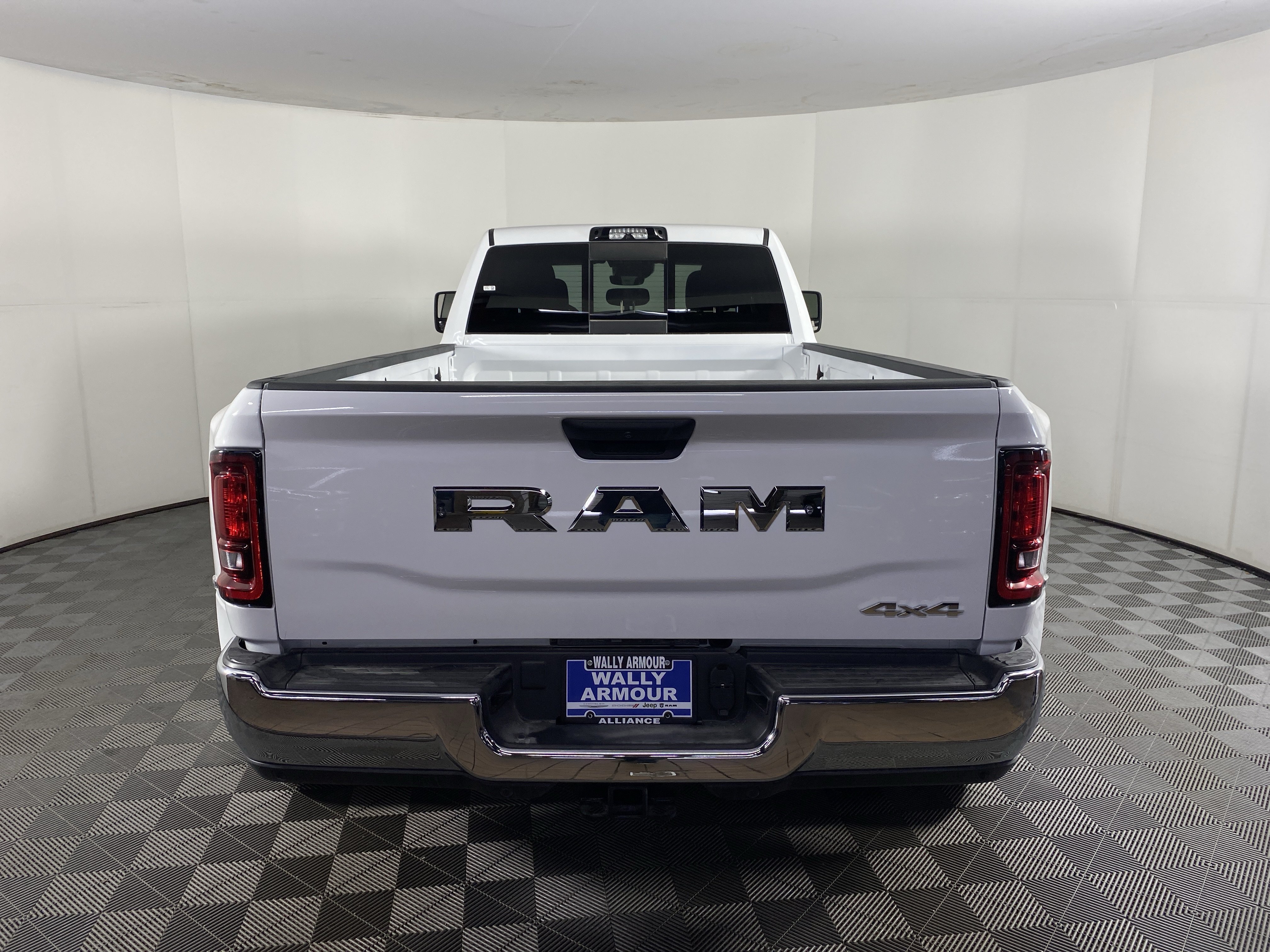 New 2026 RAM 3500 Tradesman AWD/4WD image 7