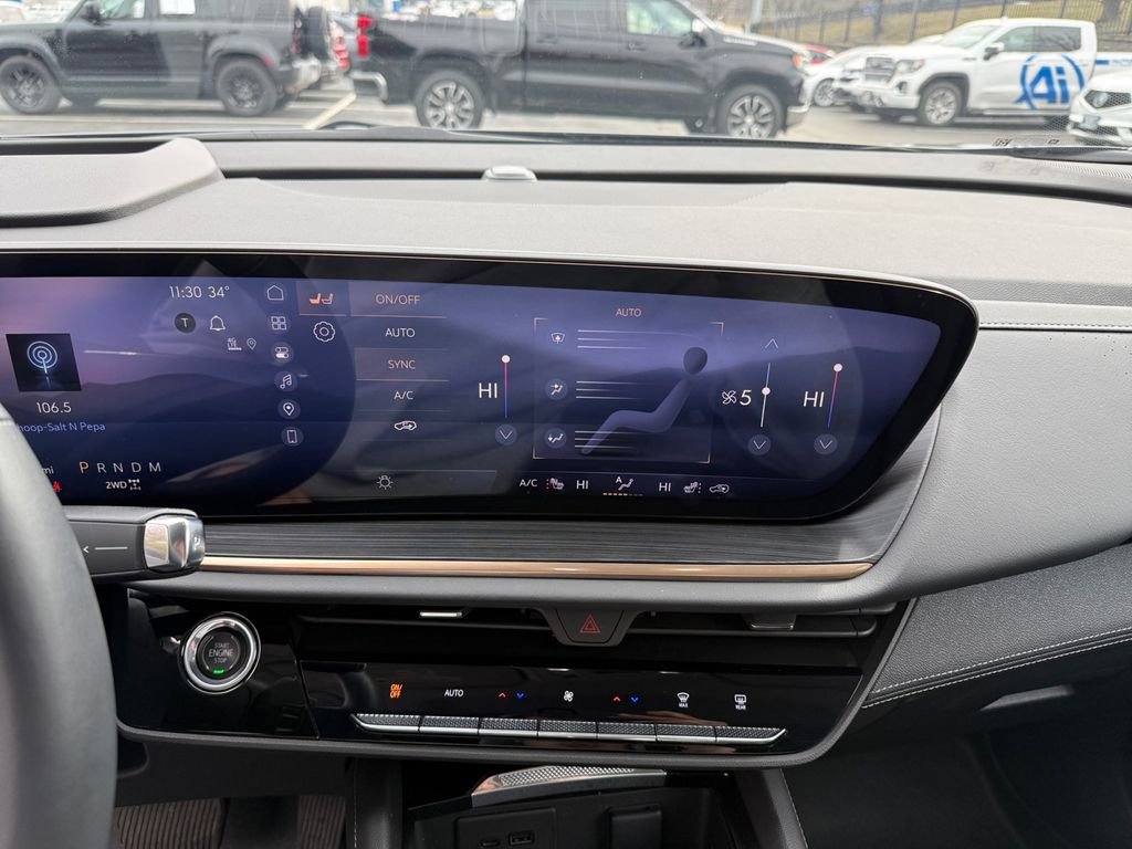 Used 2024 Buick Envision Avenir image 9