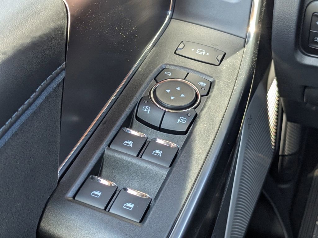 New 2026 Ford F250 Platinum image 28