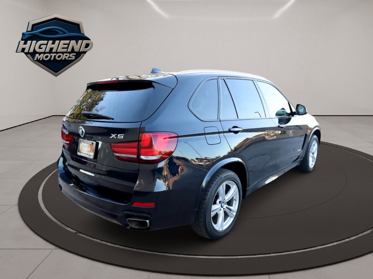 Used 2018 BMW X5 xDrive35i w/ M Sport Package AWD/4WD image 6
