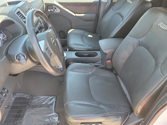 Used 2020 Nissan Frontier PRO-4X w/ Pro-4x Utility Package AWD/4WD image 3