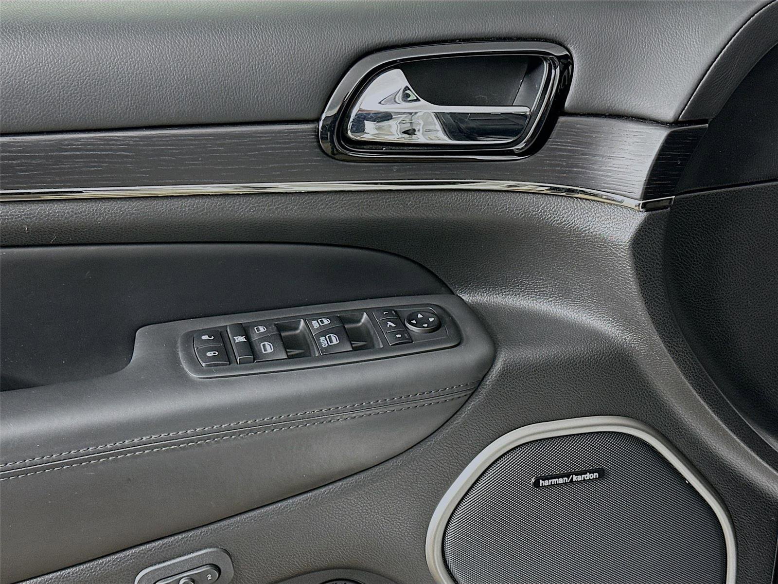 Used 2020 Jeep Grand Cherokee High Altitude image 18