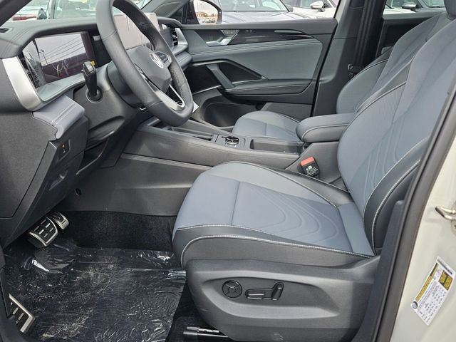 New 2026 Volkswagen Tiguan SE R-Line image 5