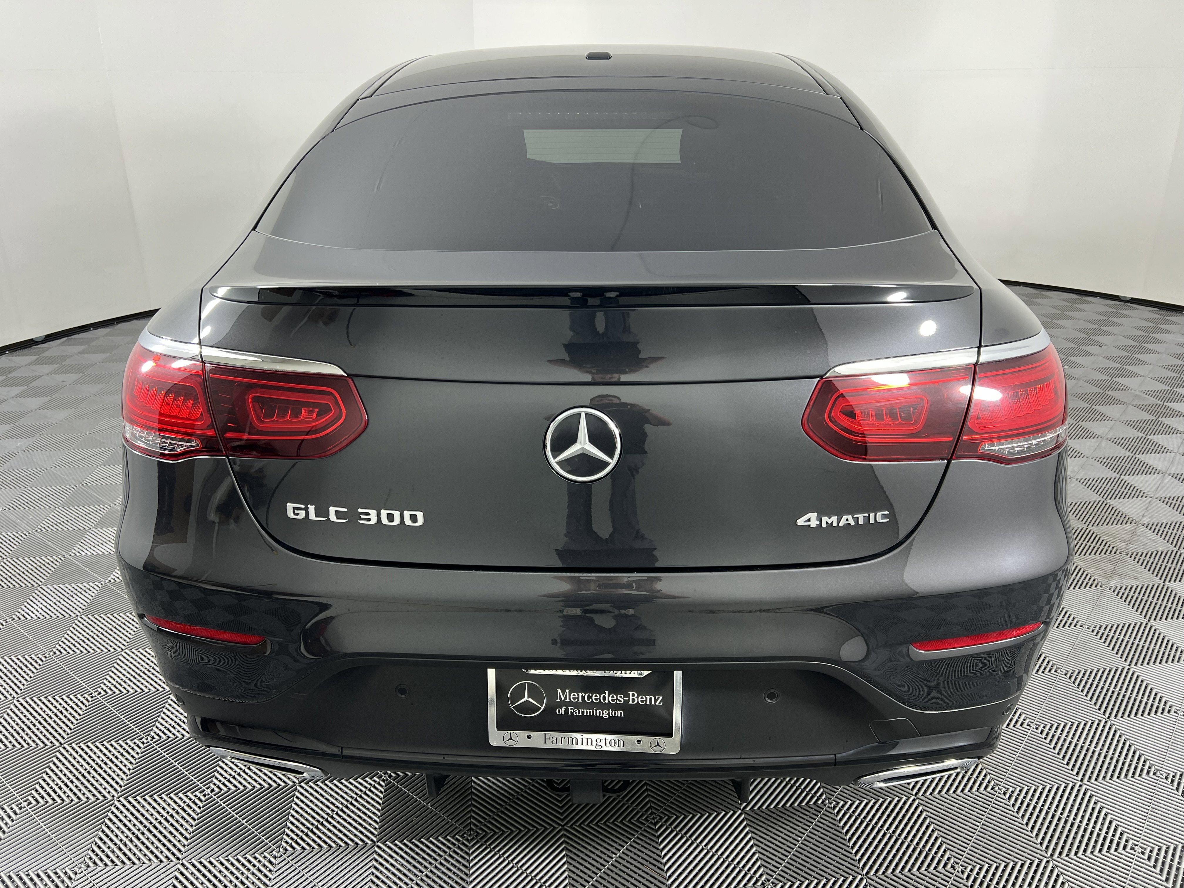 Used 2020 Mercedes-Benz GLC 300 4MATIC Coupe image 11