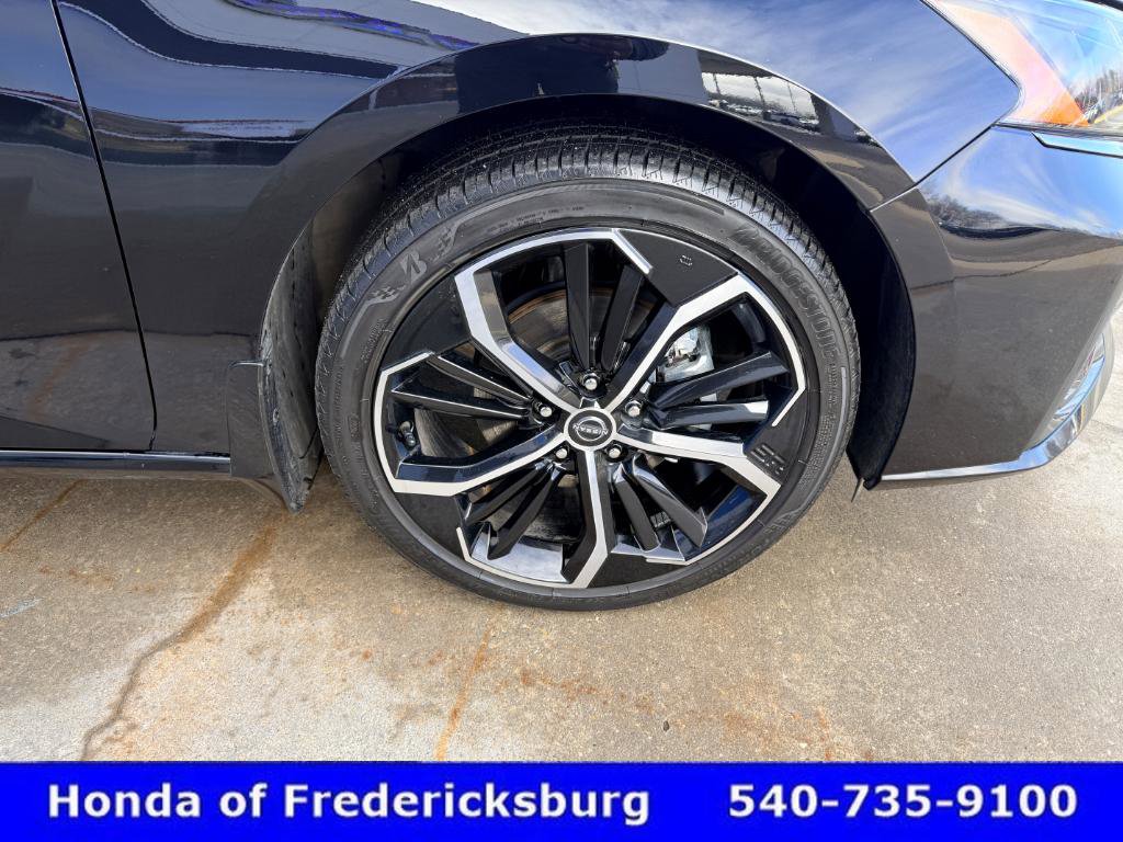 Used 2024 Nissan Altima 2.5 SR w/ SR Premium Package image 13