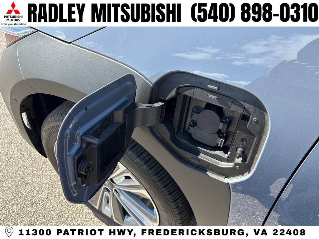Used 2023 Subaru Solterra AWD image 14