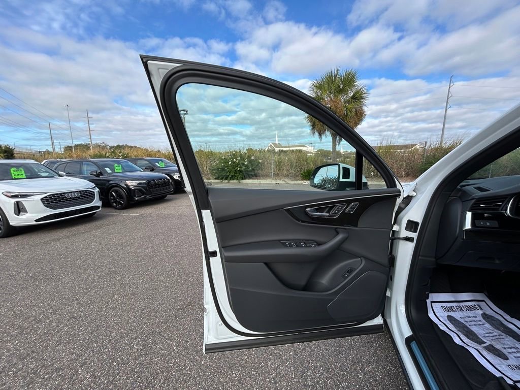 New 2025 Audi Q7 2.0T Premium w/ Convenience Package image 73