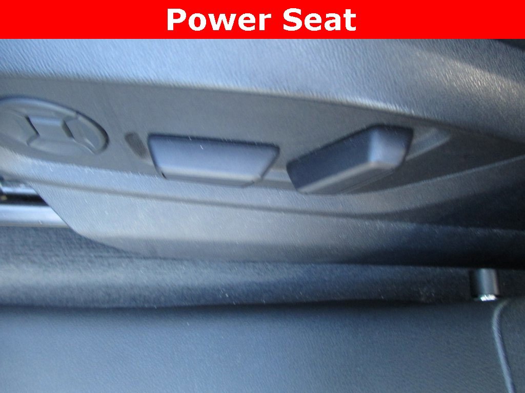 Used 2022 Audi Q8 Prestige image 24