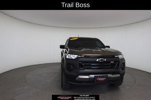 Used 2024 Chevrolet Colorado Trail Boss w/ Technology Package AWD/4WD image 30