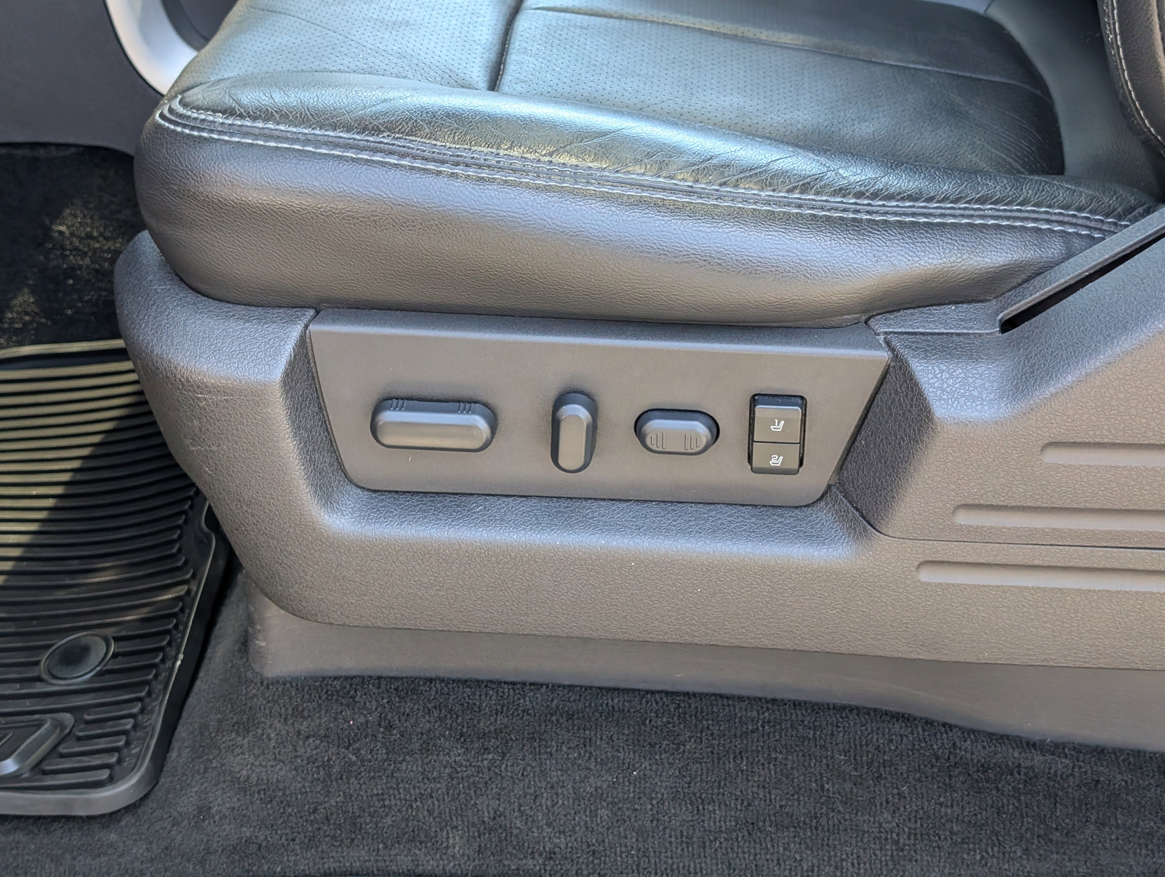 Used 2013 Ford F150 FX4 w/ Luxury Equipment Group image 20