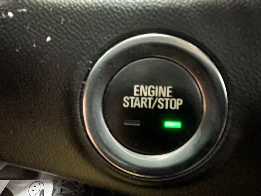Used 2020 GMC Terrain SLT w/ Elevation Edition FWD image 28