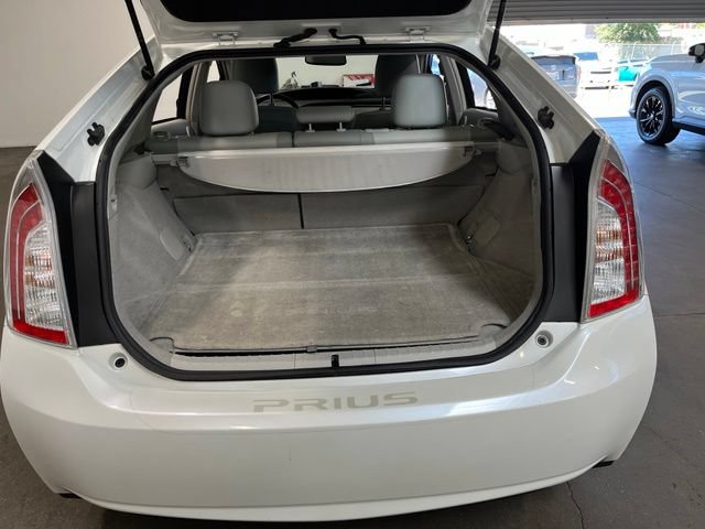 Used 2015 Toyota Prius Five w/ Advanced Technology Package FWD image 16