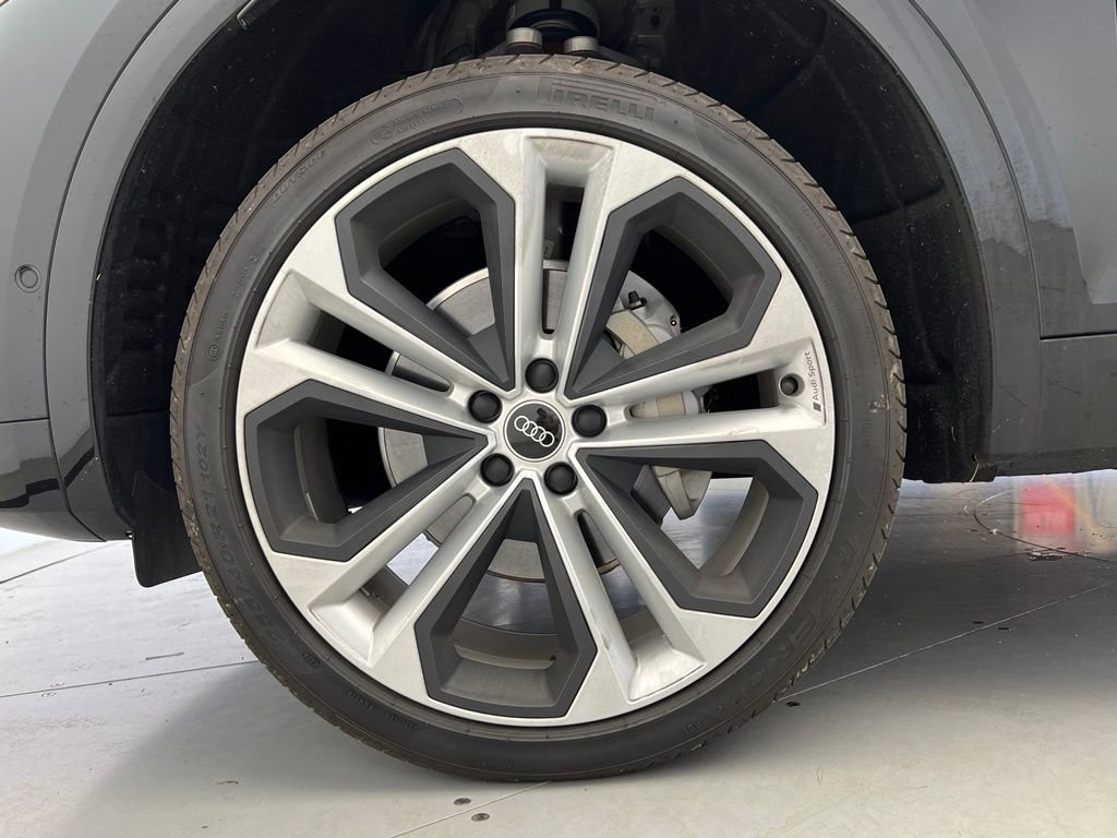 Used 2023 Audi Q5 2.0T Prestige AWD/4WD image 22