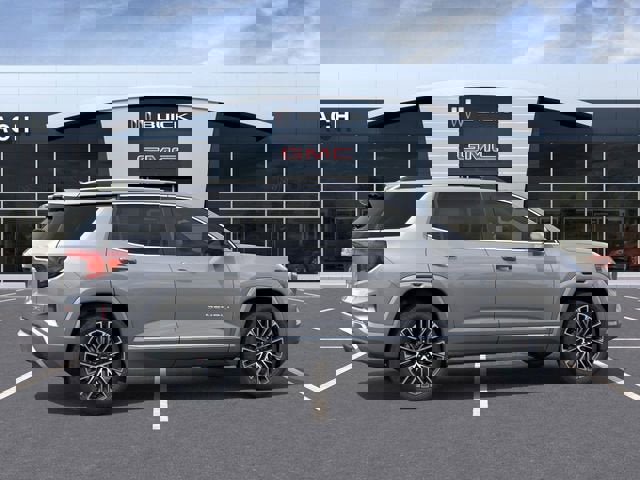 New 2026 GMC Terrain Denali w/ LPO, Floor Liner Package image 5