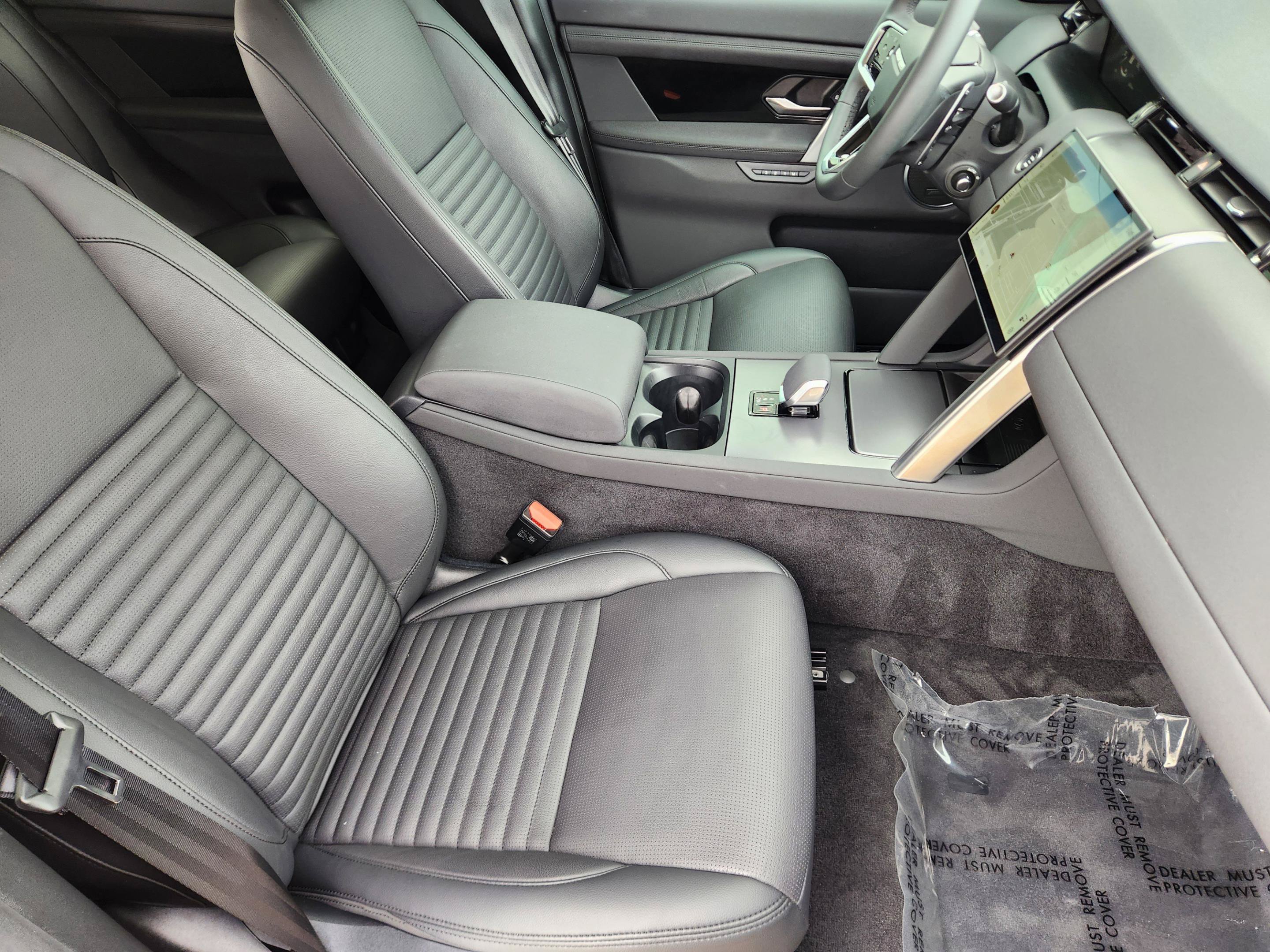 Certified 2025 Land Rover Discovery Sport S AWD/4WD image 9