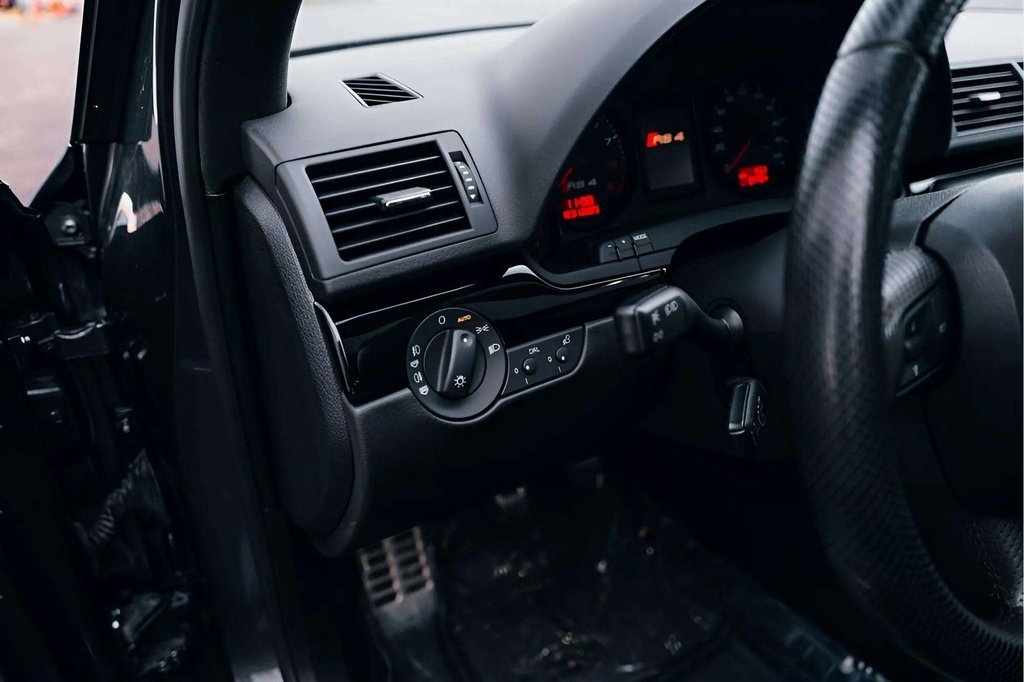 Used 2008 Audi RS 4 Sedan image 16