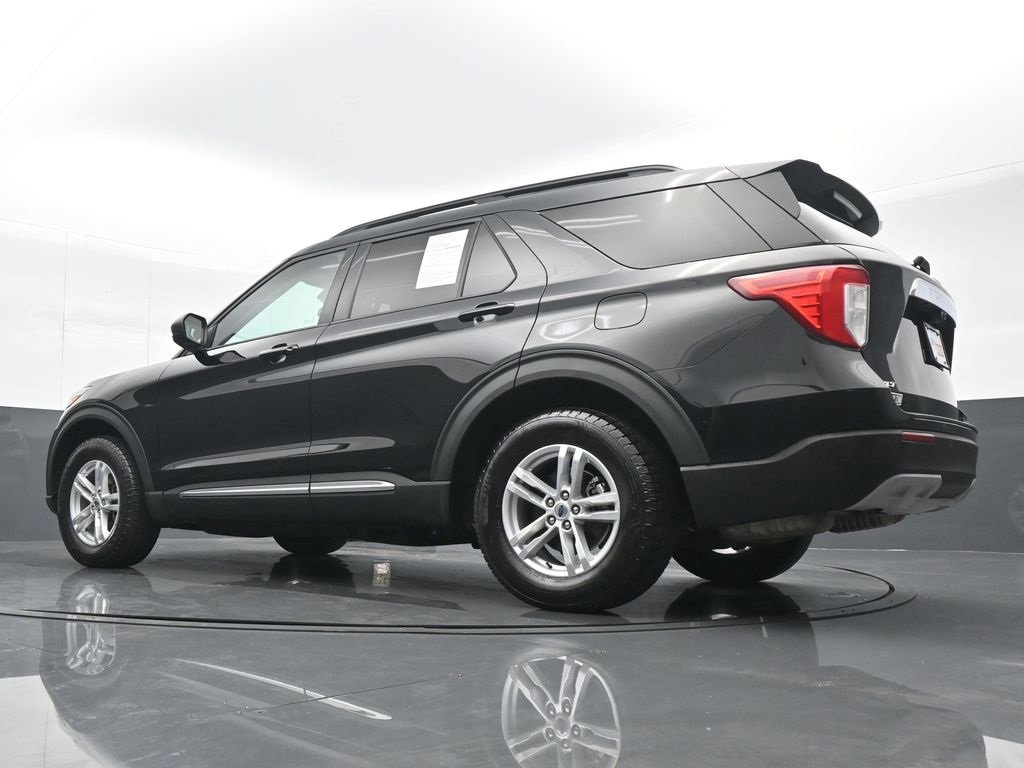 Used 2022 Ford Explorer XLT w/ Equipment Group 202A image 19