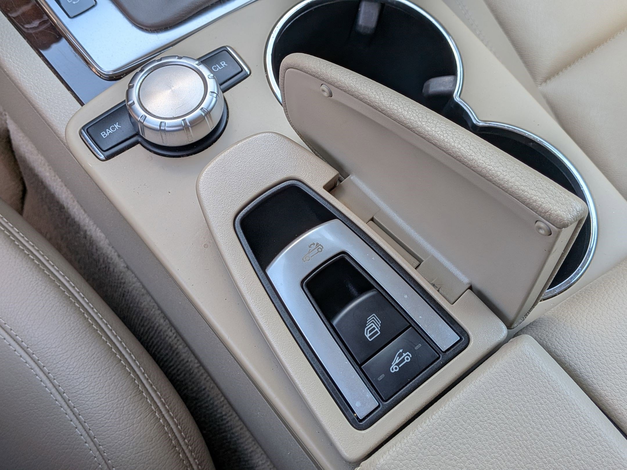 Used 2013 Mercedes-Benz E 350 Cabriolet image 29