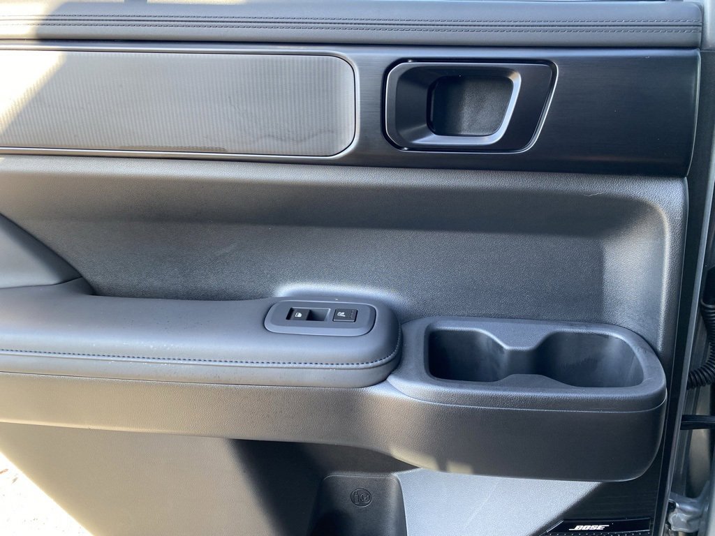 Used 2024 Hyundai Santa Fe Calligraphy image 32