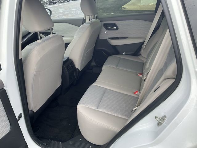 Used 2023 Nissan Rogue SV image 12