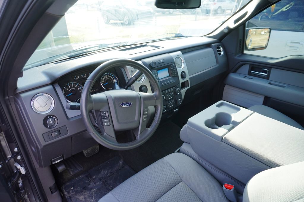 Used 2013 Ford F150 XLT w/ Luxury Equipment Group image 3