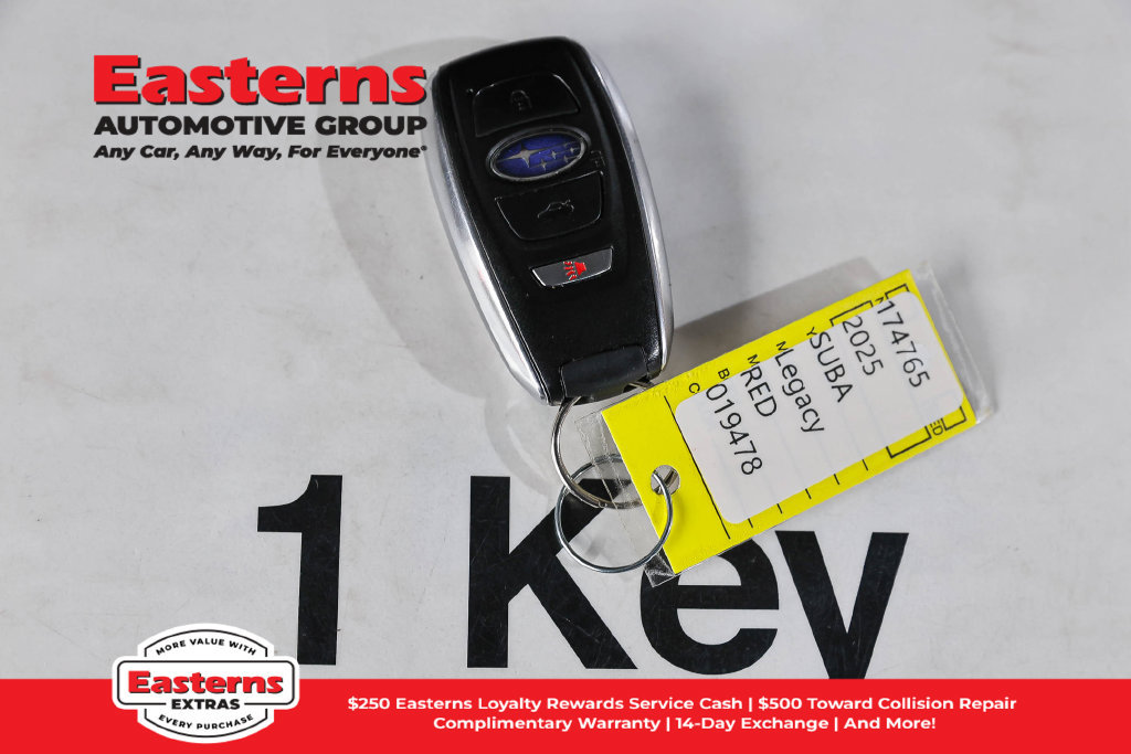 Used 2025 Subaru Legacy Premium AWD/4WD image 25