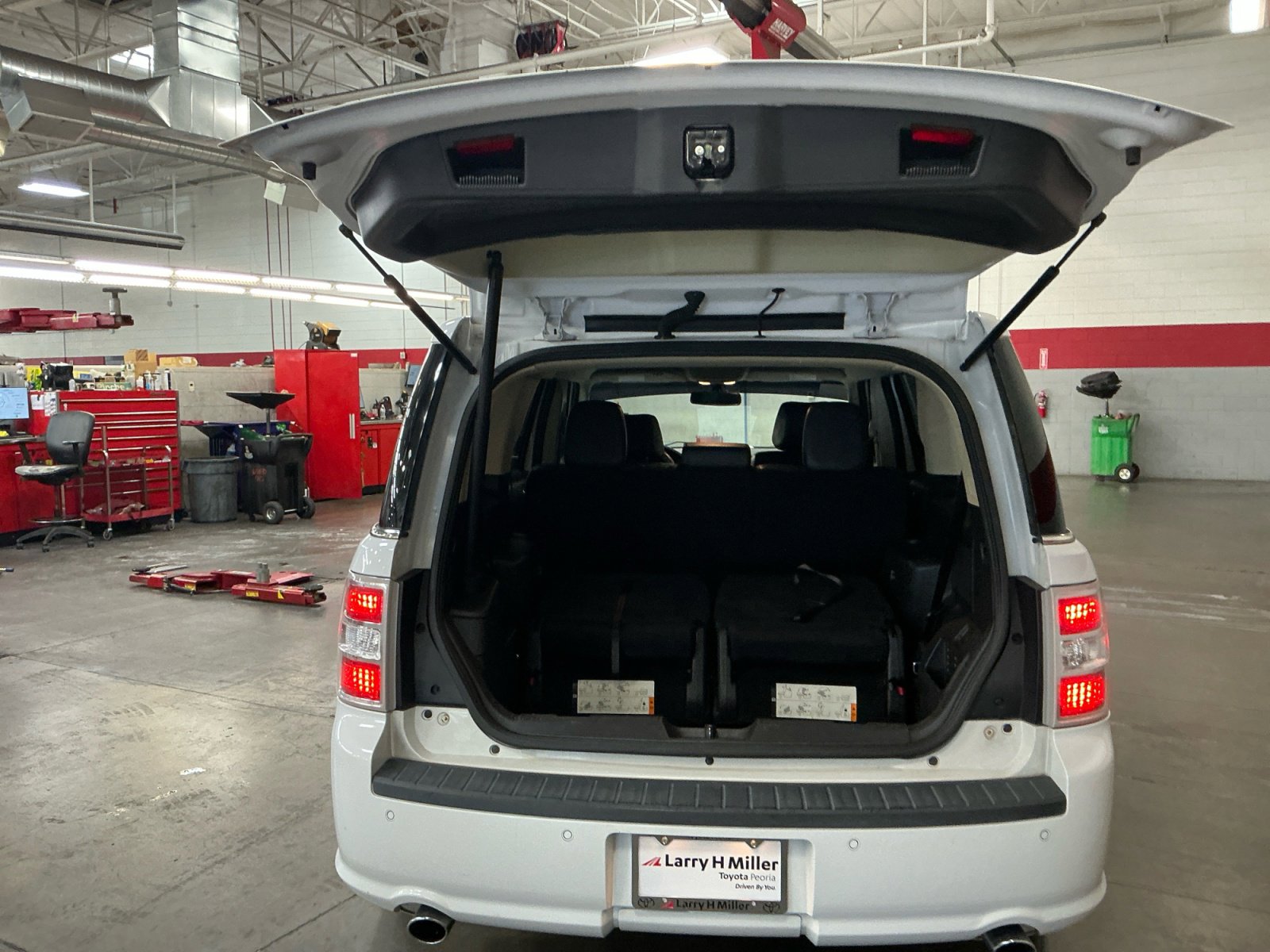 Used 2019 Ford Flex Limited image 34