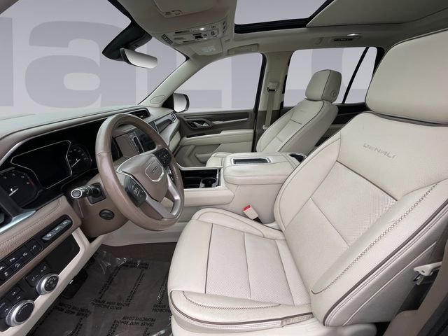 Used 2021 GMC Yukon Denali w/ Denali Premium Package image 10