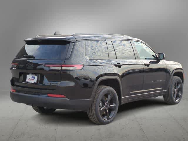 New 2025 Jeep Grand Cherokee L Limited w/ Luxury Tech Group II AWD/4WD image 8