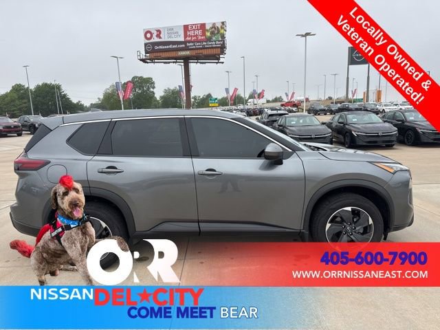 Used 2024 Nissan Rogue SV FWD image 6