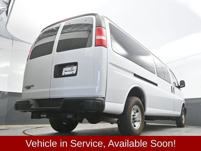 Used 2024 Chevrolet Express 3500 LS RWD image 37