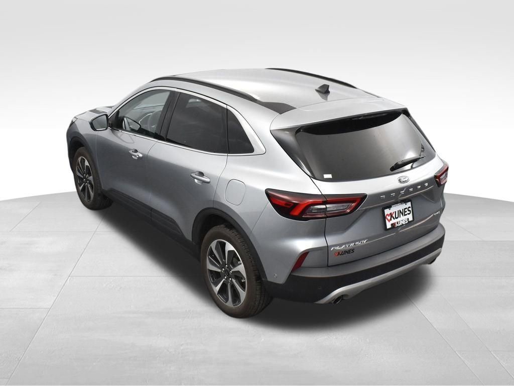 Used 2024 Ford Escape Platinum w/ Premium Technology Package AWD/4WD image 49