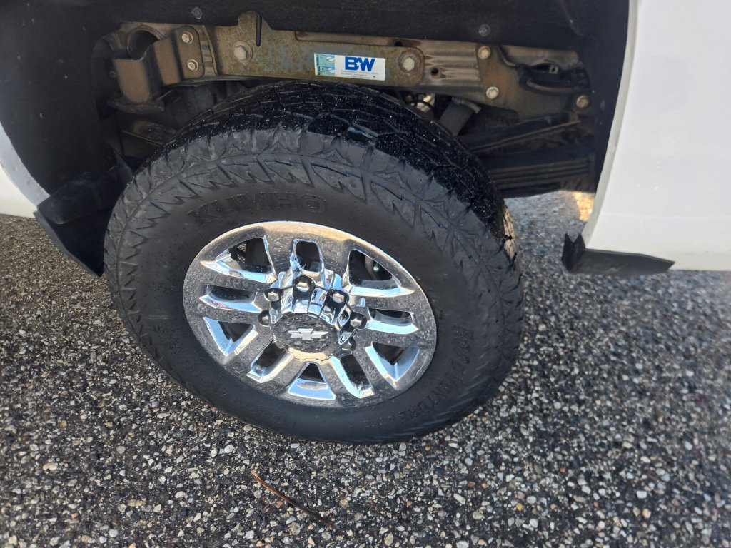 Used 2017 Chevrolet Silverado 3500 LTZ w/ Duramax Plus Package AWD/4WD image 27