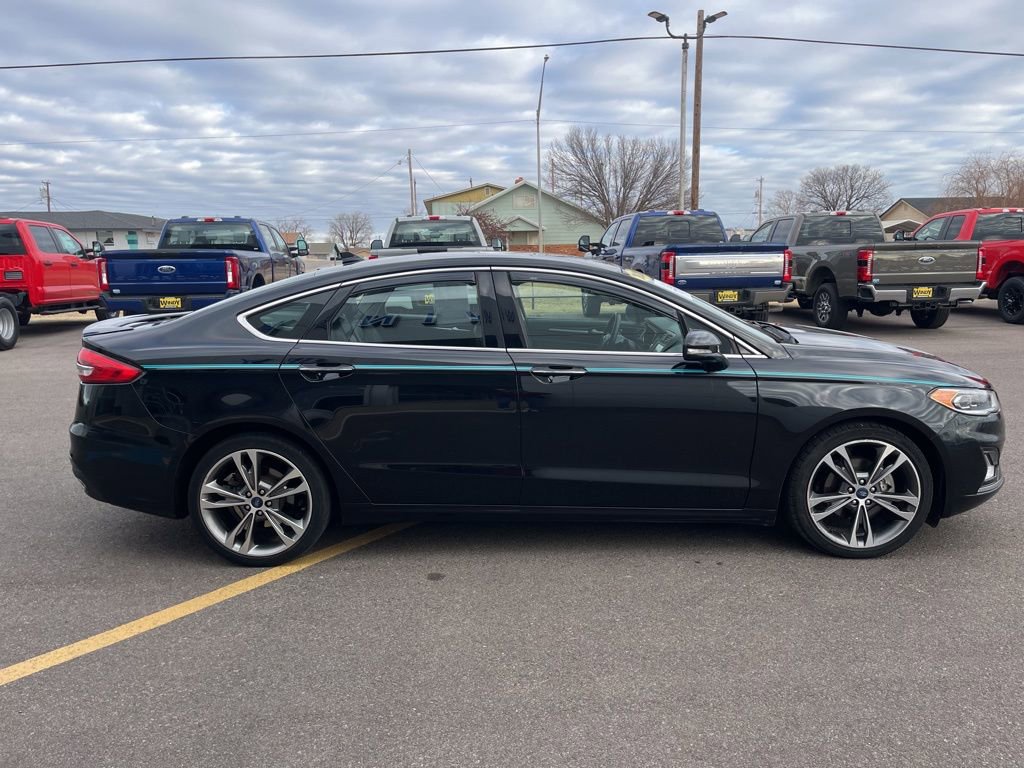 Used 2020 Ford Fusion Titanium AWD/4WD image 6