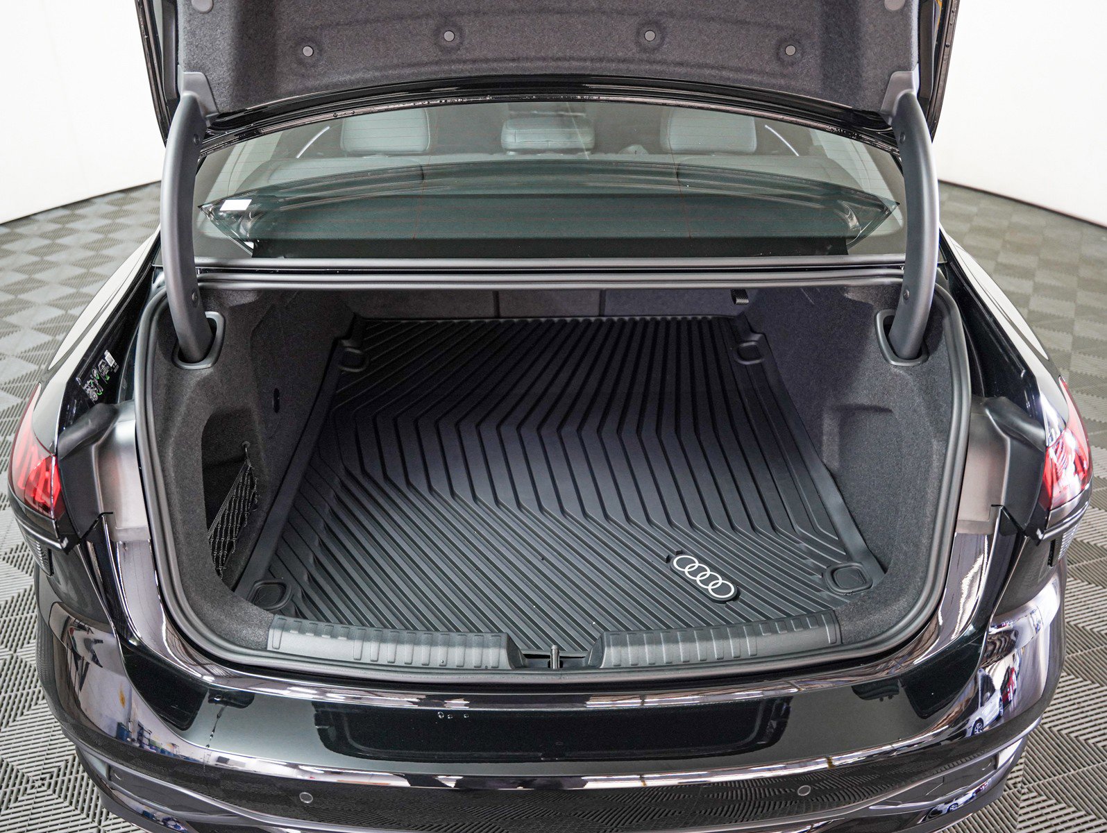 New 2026 Audi A6 Premium Plus AWD/4WD image 8