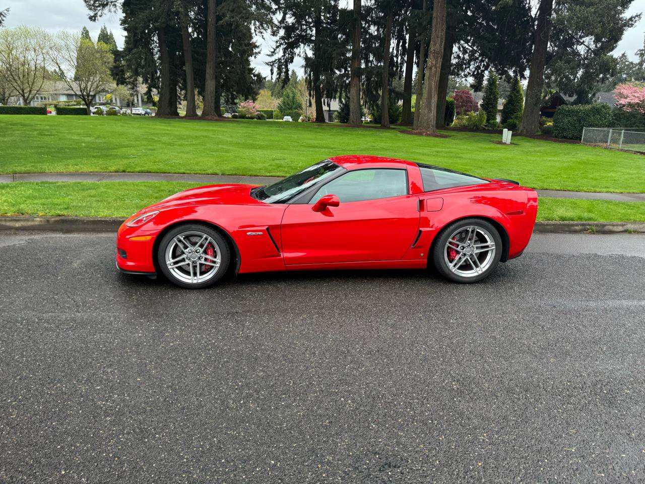 Used 2008 Chevrolet Corvette Z06 w/ Preferred Equipment Group RWD image 2