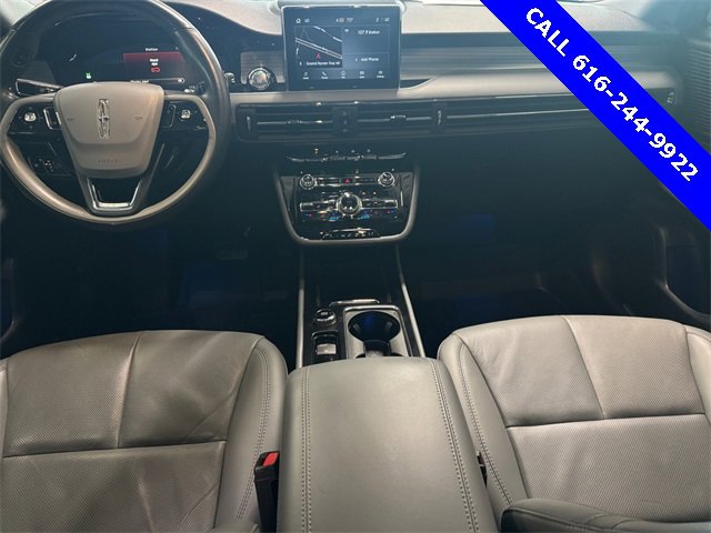 Used 2022 Lincoln Corsair Reserve w/ Elements Package image 5