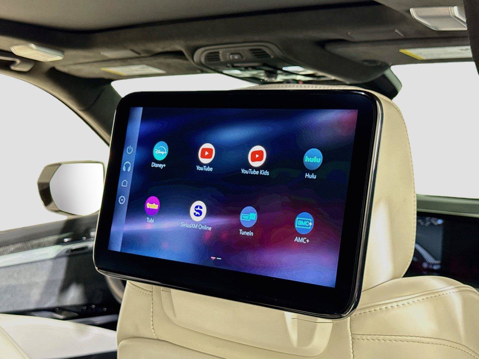 Used 2025 Cadillac Escalade V AWD/4WD image 29
