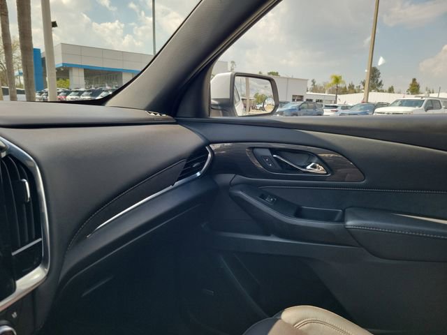 Certified 2023 Chevrolet Traverse High Country image 28