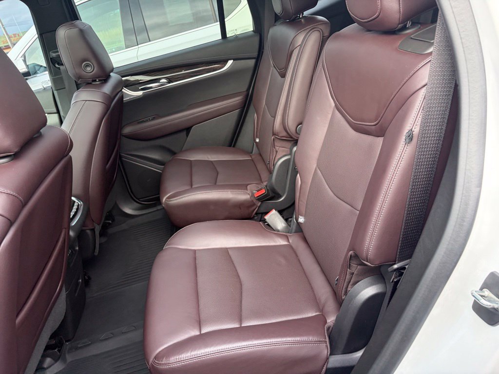 Used 2020 Cadillac XT6 Premium Luxury AWD/4WD image 20