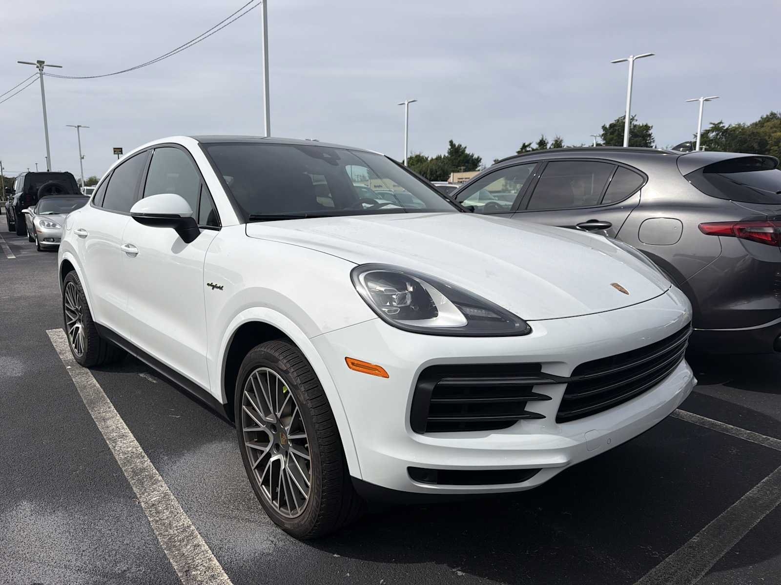 Used 2023 Porsche Cayenne Platinum Edition